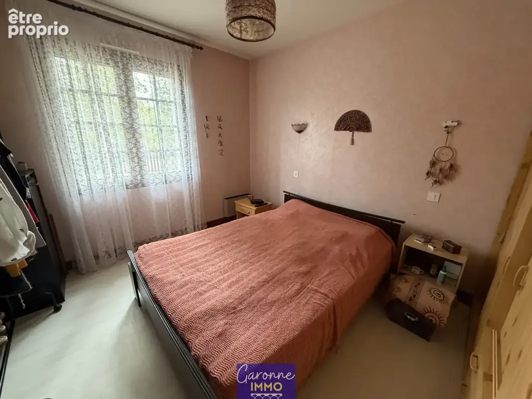 Maison avec triple garage sur 1 hectare - photo 5