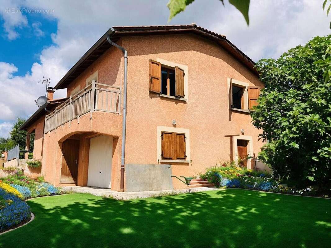 Maison à SAINT-GEORGES-D'ESPERANCHE