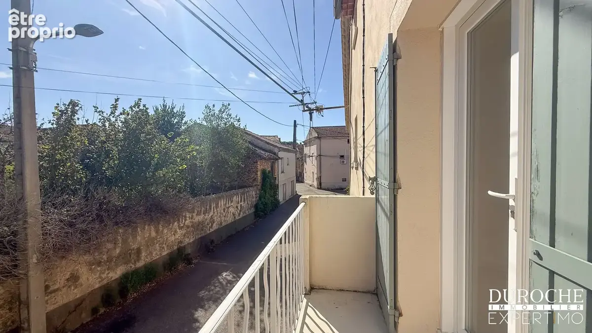 Piolenc, Maison de village rénovée de 90 m2, 2 chambres, balcon - photo 3