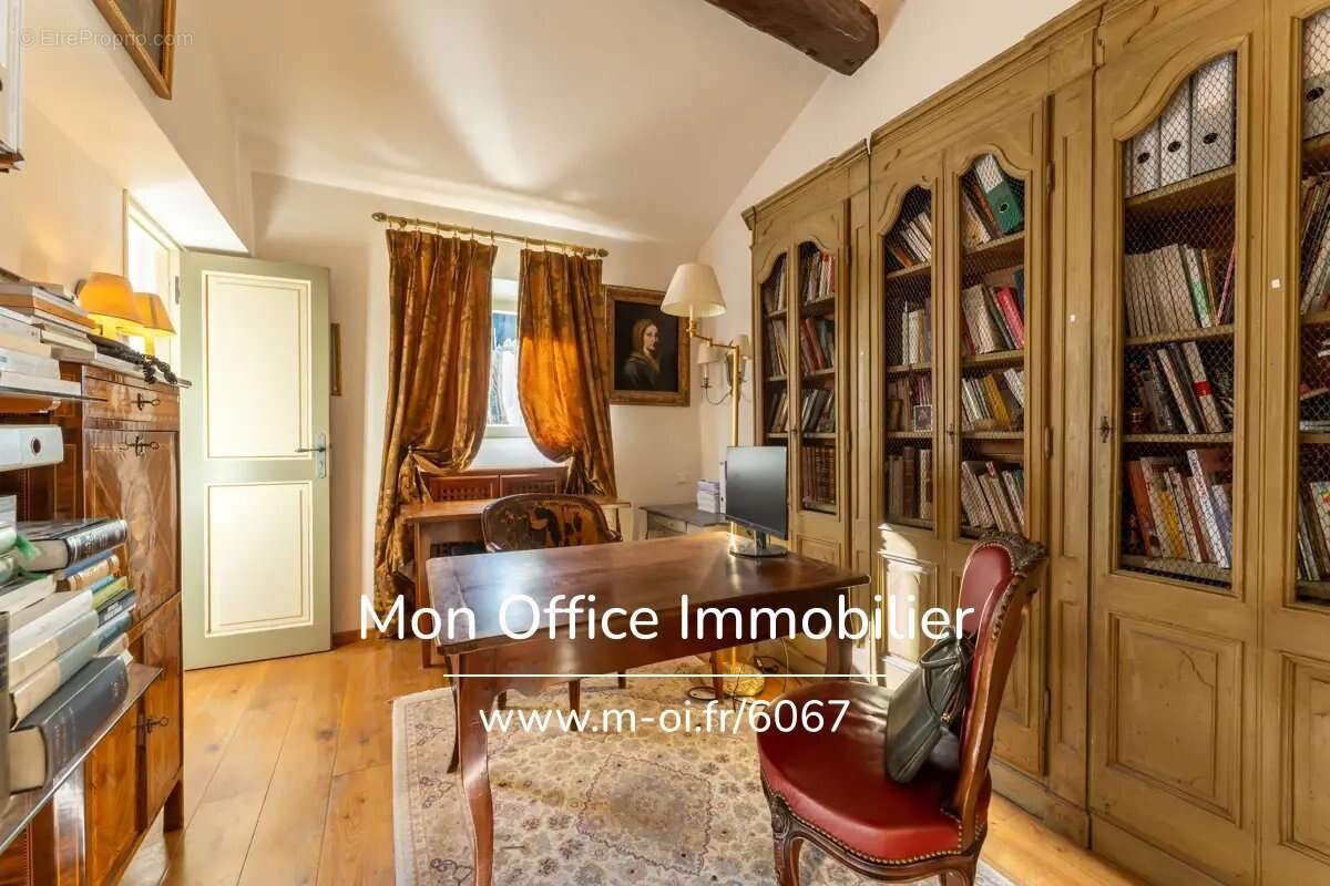 Maison à BONNIEUX