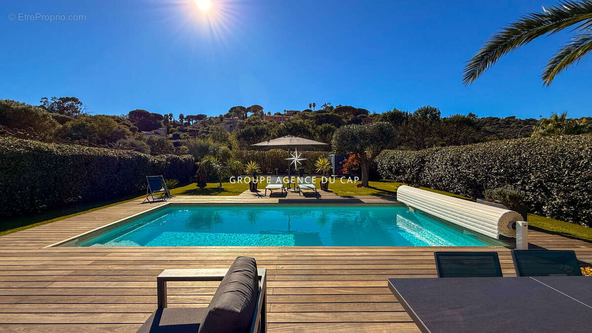 Maison à LES ISSAMBRES