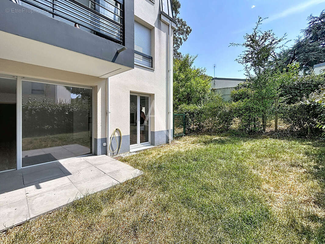 À VENDRE ? Appartement d'exception avec deux jardins à Cesson - photo 2