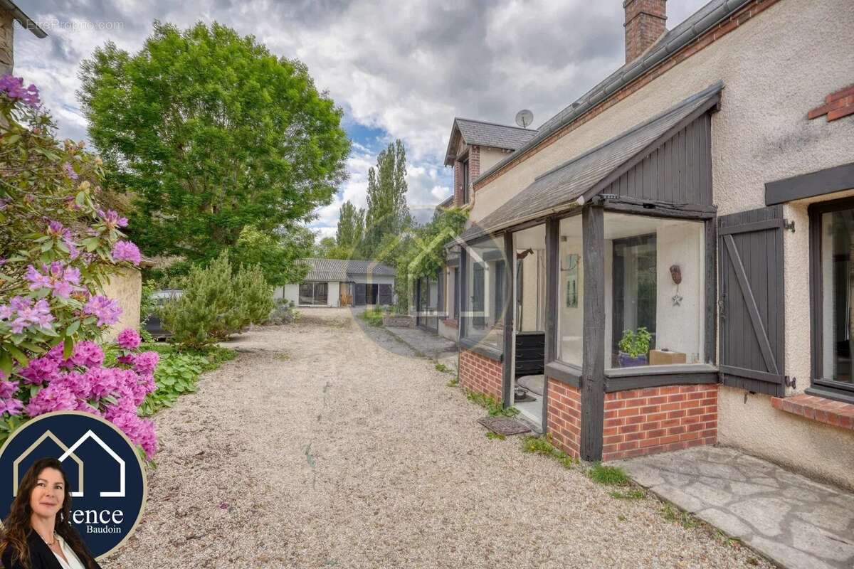 Maison à LA BOISSIERE-ECOLE