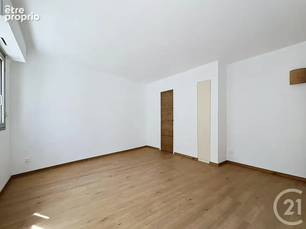Appartement 5 pièces 110 m² à vendre à Chartres (28000) - photo 11