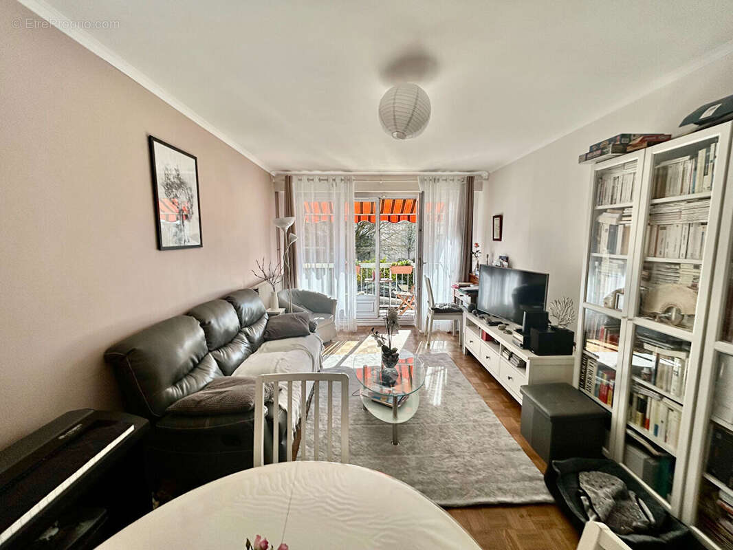 Appartement à BRY-SUR-MARNE