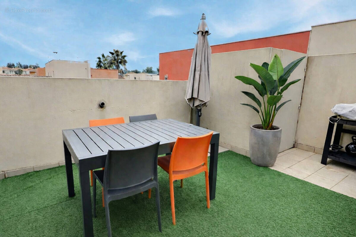 Appartement à JACOU