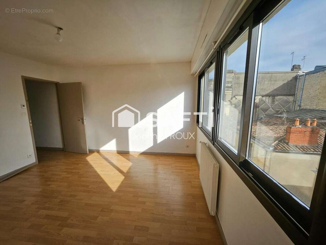 Photo 8 - Appartement à BORDEAUX