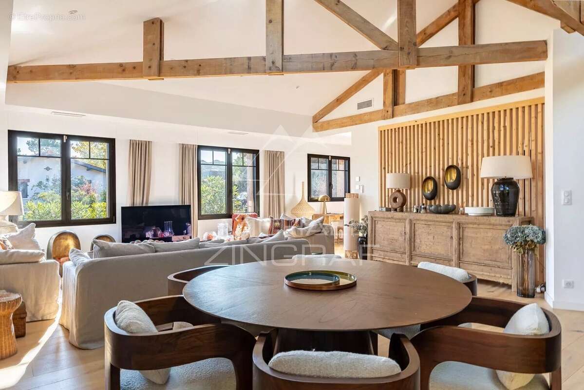 Maison à LE BOUSCAT