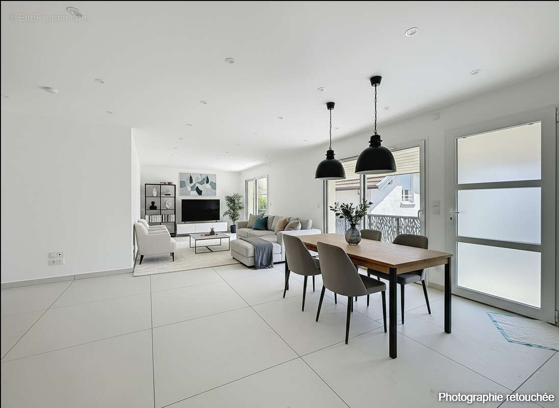 Appartement à AIX-LES-BAINS