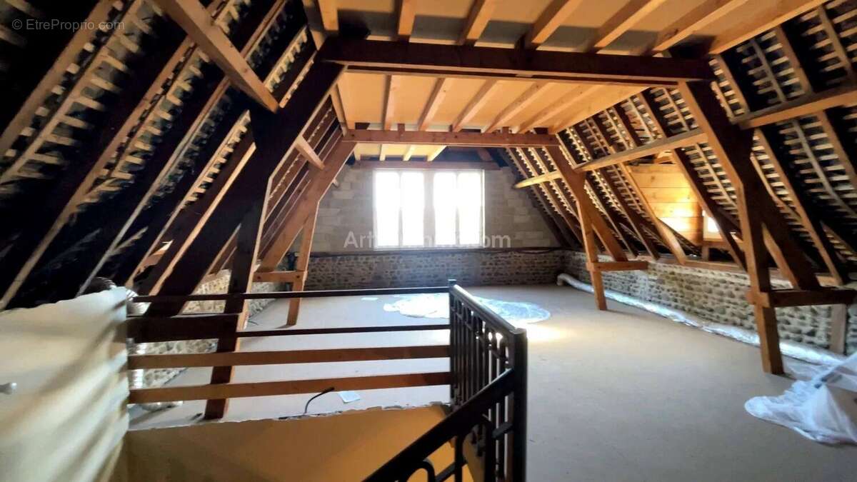 Maison à ARTIGUELOUVE