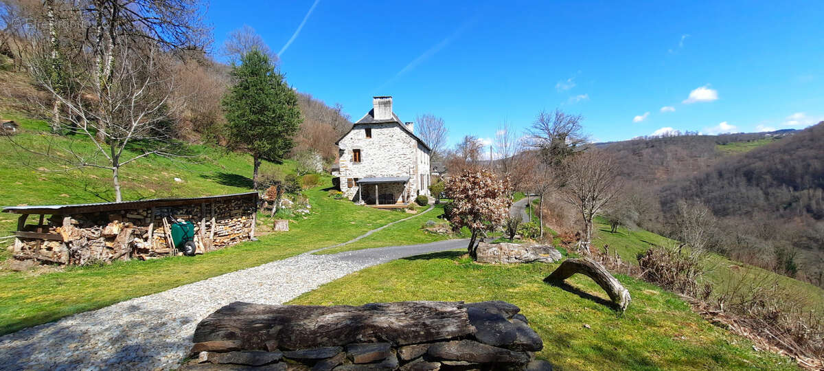 Maison à CROS-DE-RONESQUE