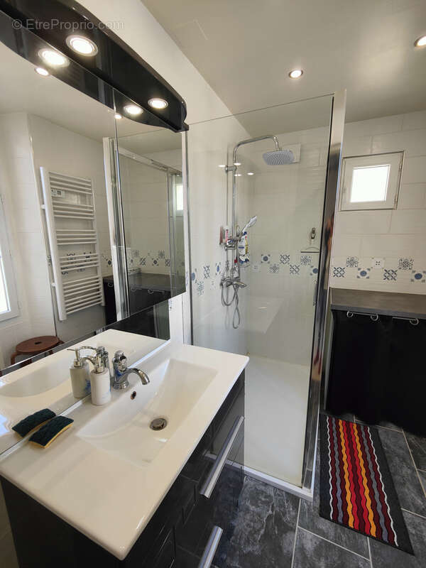 Maison à BUSSY-EN-OTHE