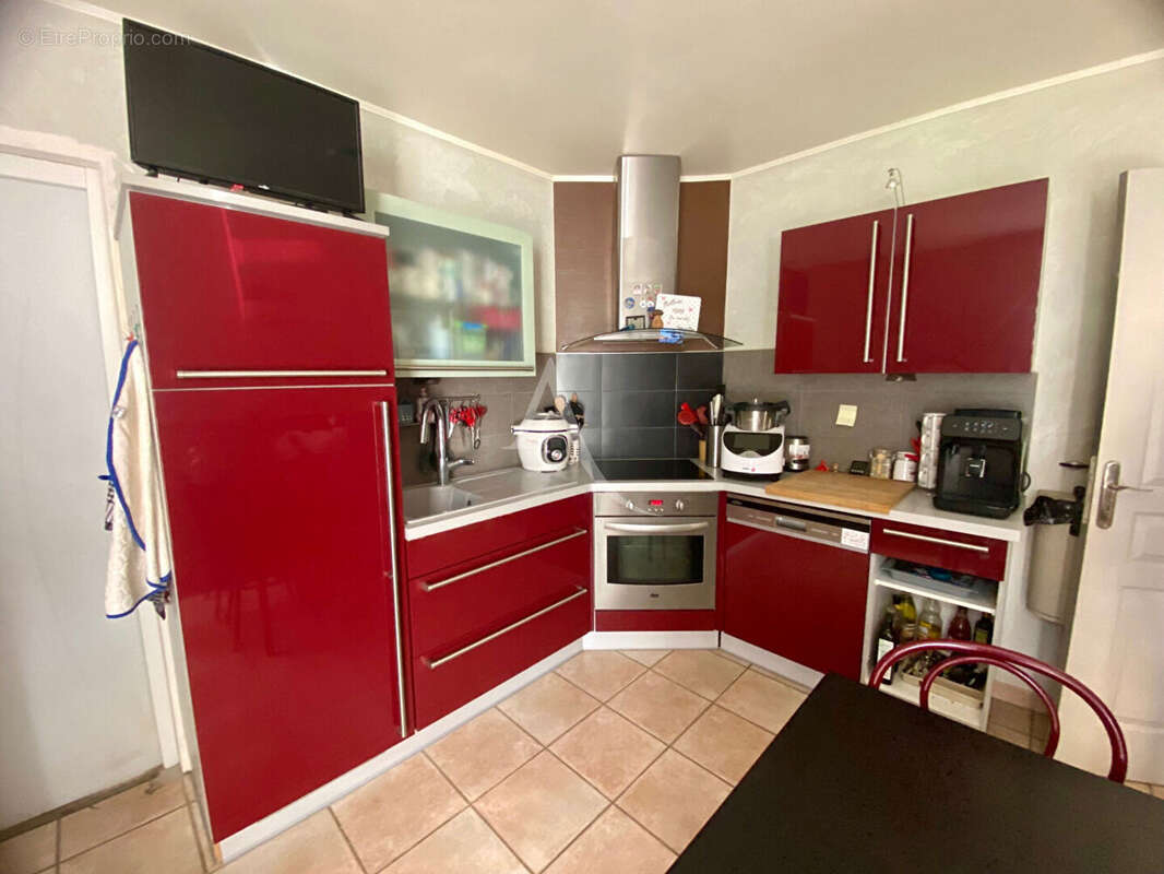 Maison à LA CHAPELLE-SAINT-MESMIN