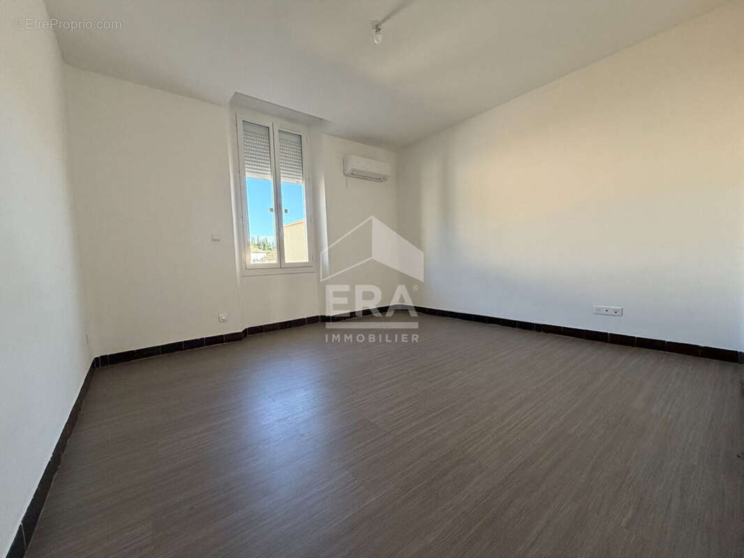 Maison 200m² à port-de-bouc - photo 8