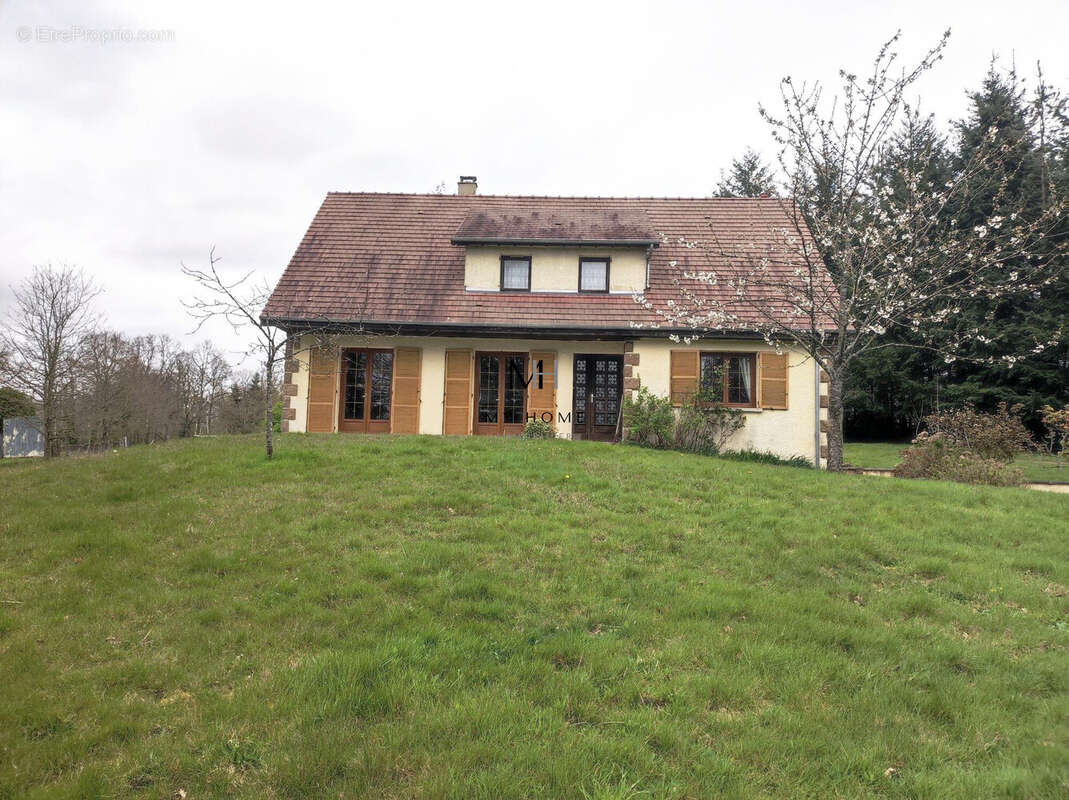Maison à MORTAGNE-AU-PERCHE