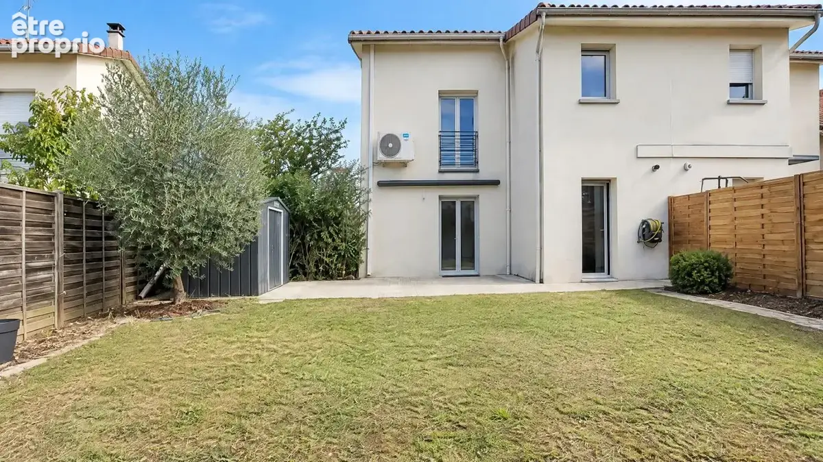 Maison - 4 Chambres - Garage - Jardin - Abri de jardin - Proche commodités - photo 16
