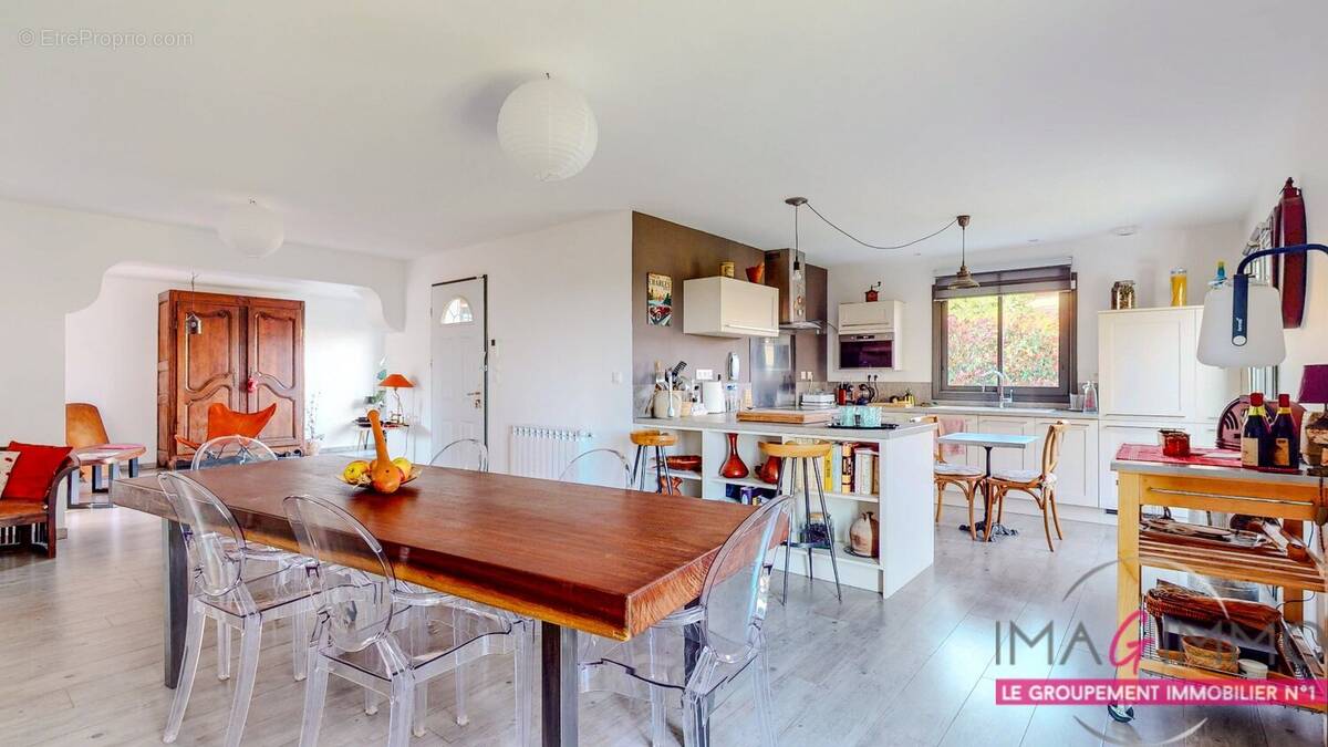 Maison à CASTELNAU-LE-LEZ