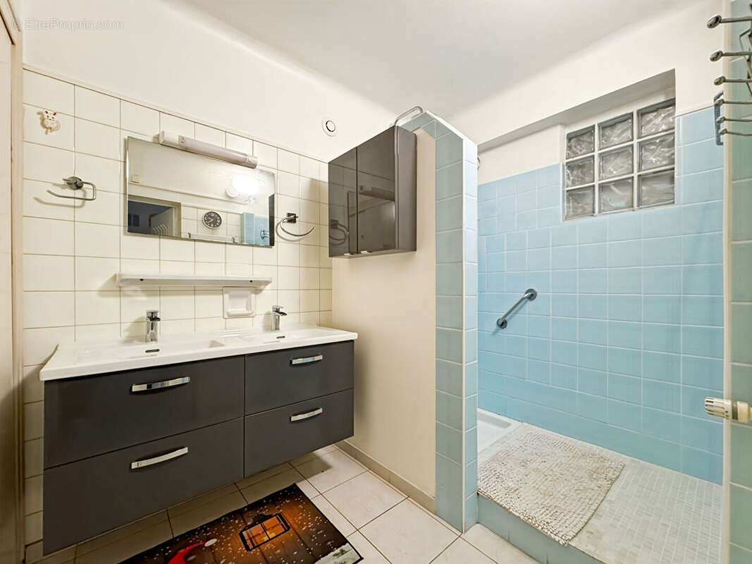 Maison à BEDARRIDES