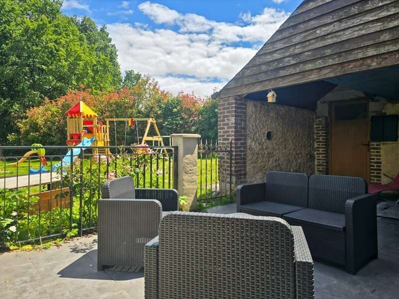 Maison de campagne avec 4 chambres, potentiel d'aménagement et terrain sans vis-à-vis à Tresson - photo 17