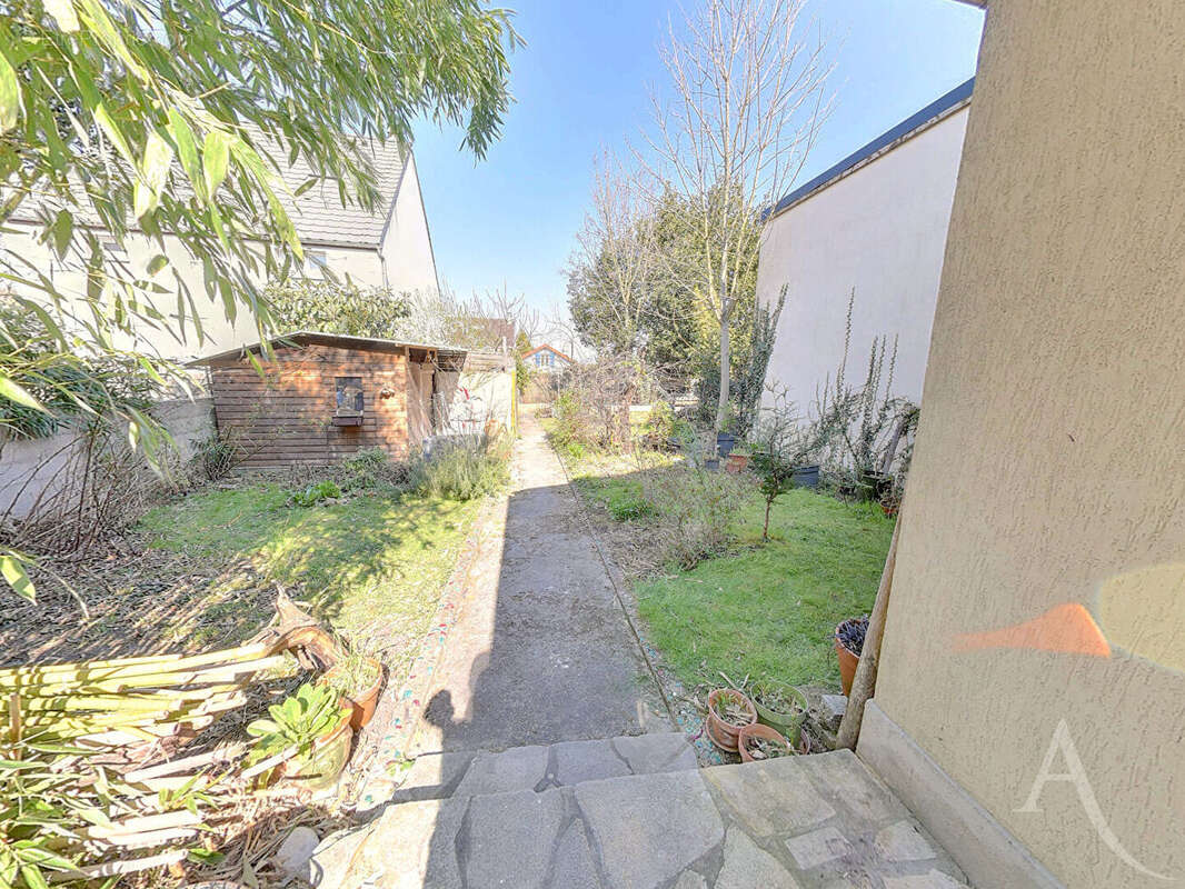 Maison à NOISY-LE-SEC