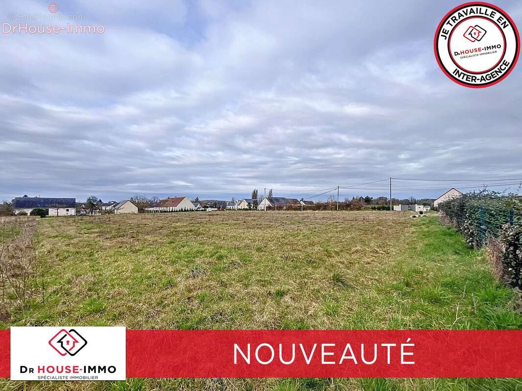 Terrain à CHATEAU-LA-VALLIERE