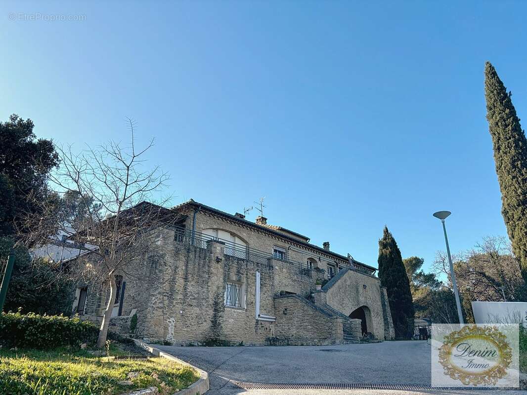 Appartement à NIMES