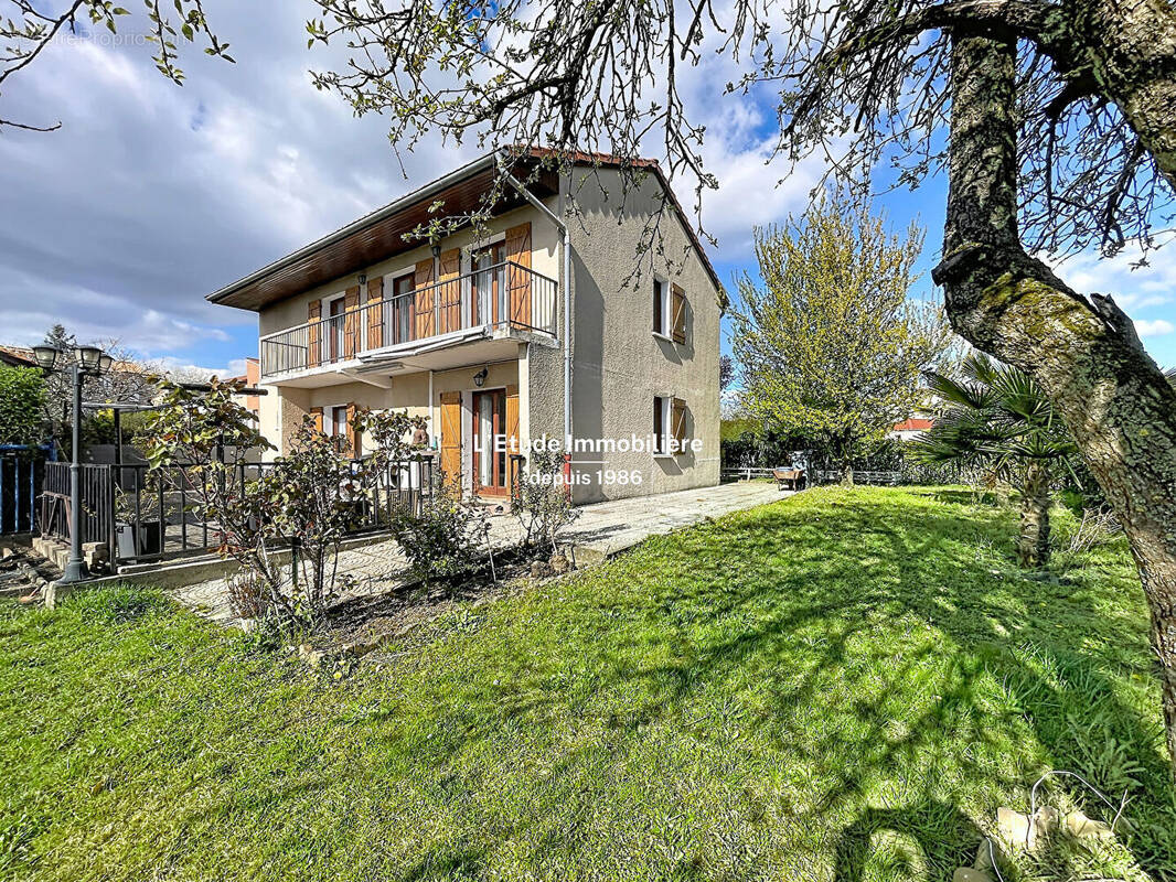 Maison à RILLIEUX-LA-PAPE