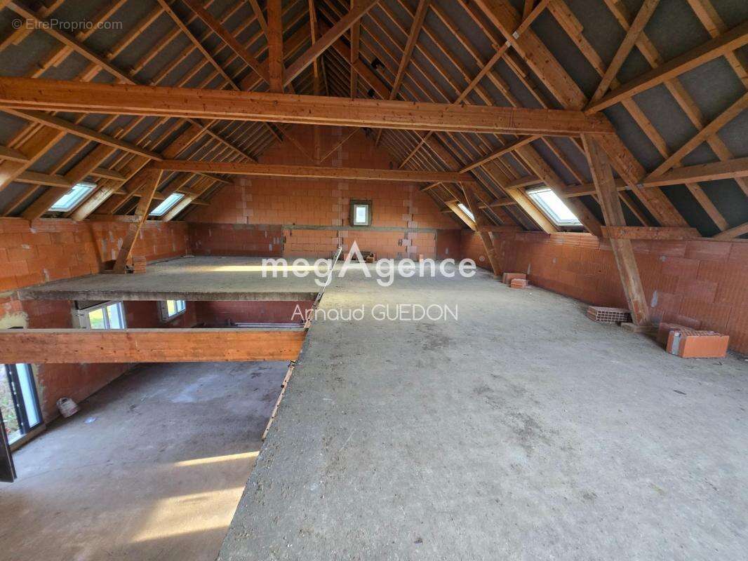 Maison à MAREIL-SUR-LOIR