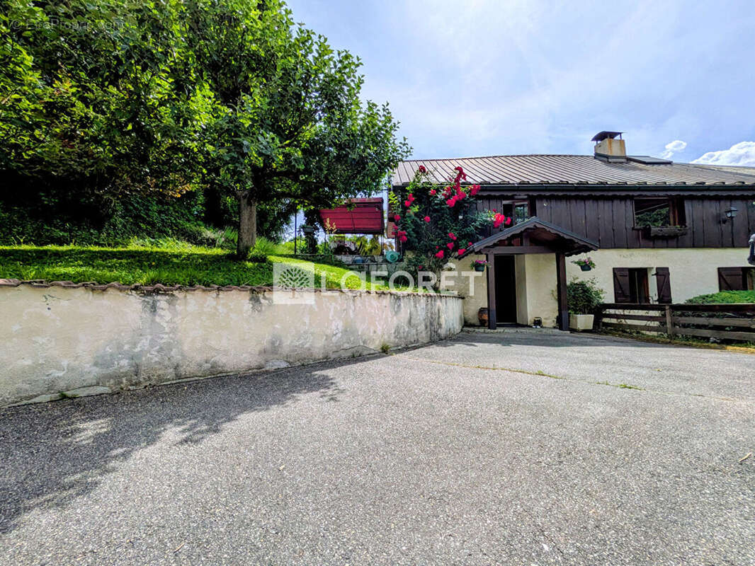 Maison 7 pièces avec piscine à vendre à Tournon - Réf 4331 - photo 4