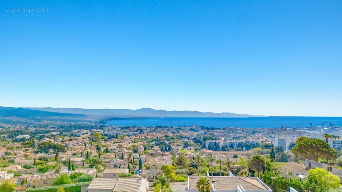 Appartement à LA CIOTAT