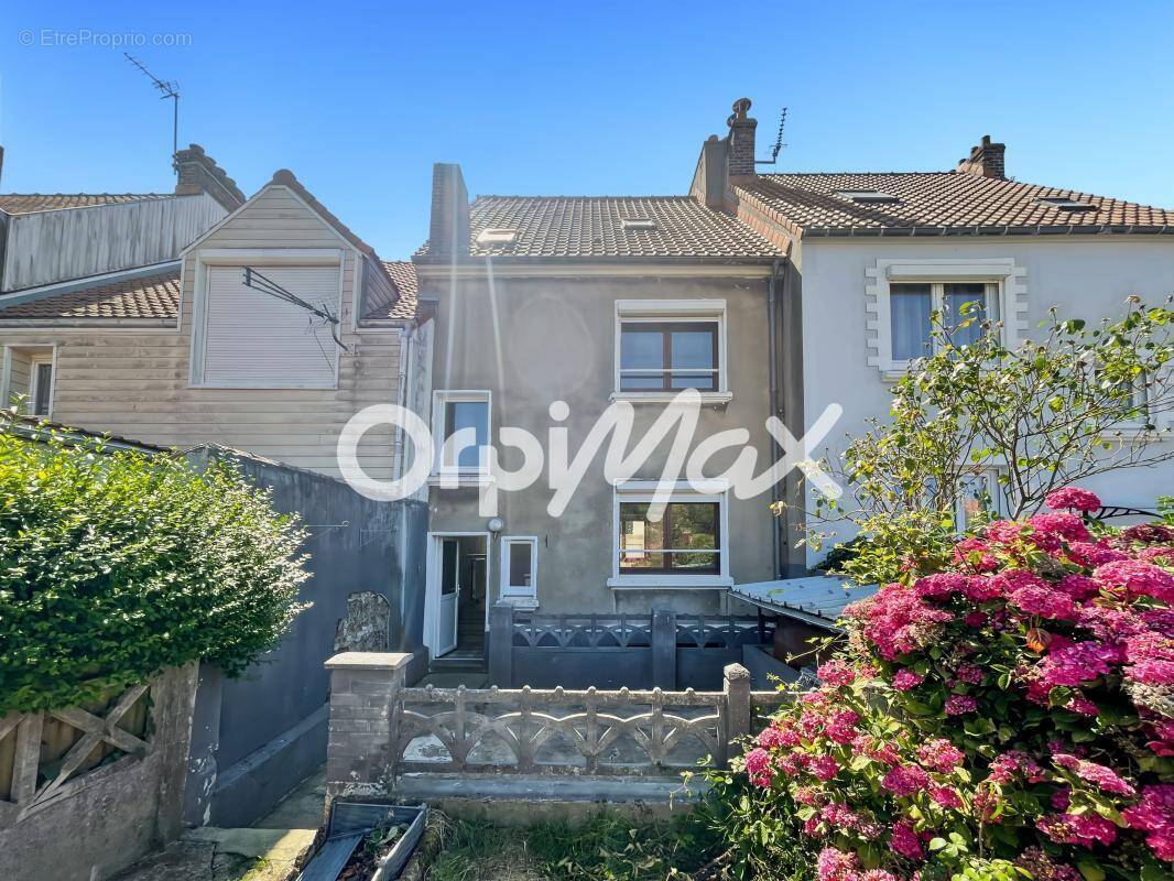 Maison à OUTREAU