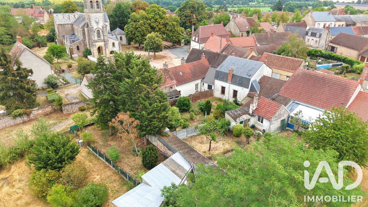 Photo 3 - Maison à SAULZAIS-LE-POTIER