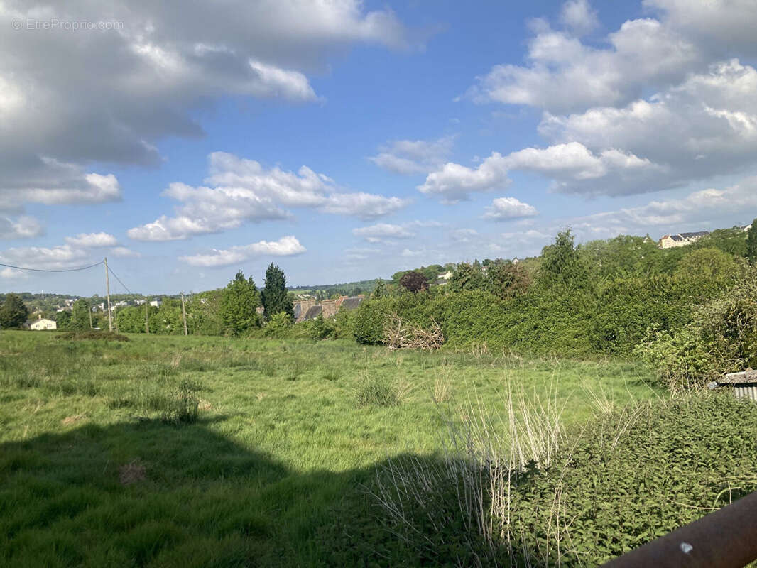 Maison à CONDE-SUR-NOIREAU