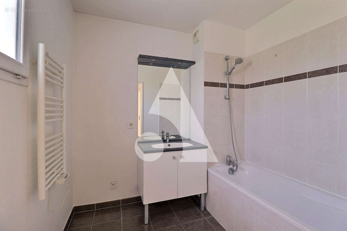 Appartement 3 pièces avec balcon - 63 m2 - SANNOIS - photo 6