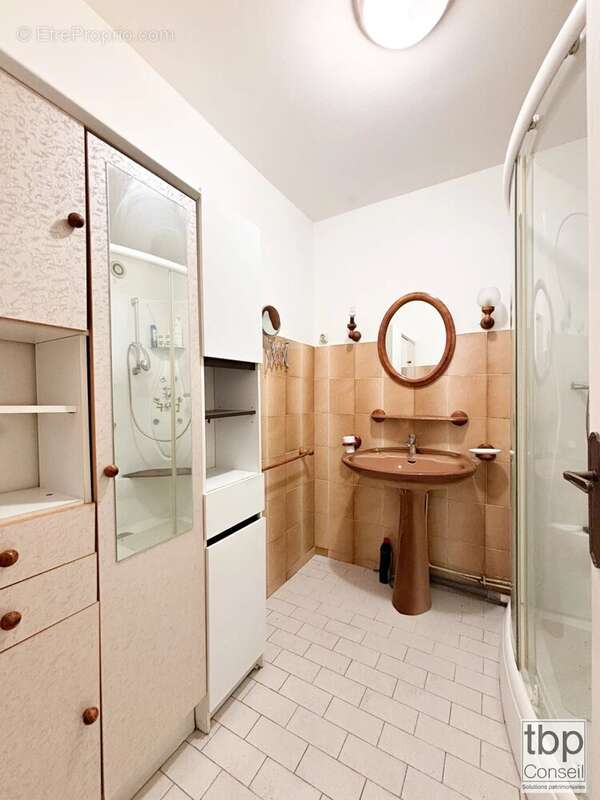 Appartement à MARSEILLE-3E