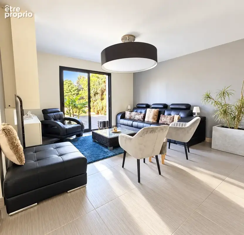 A vendre 5km gare de troyes maison 254,67m2 5 suites parentales piscine jardin 987m2 - photo 34