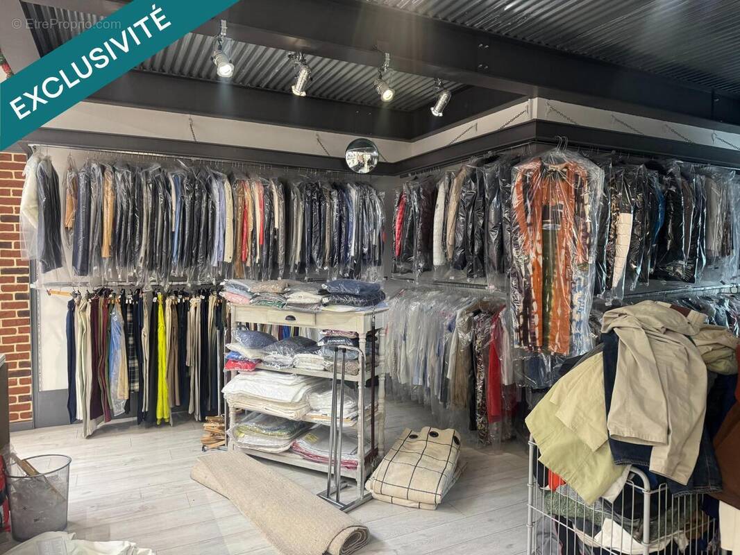 Photo 1 - Commerce à PONT-L&#039;EVEQUE