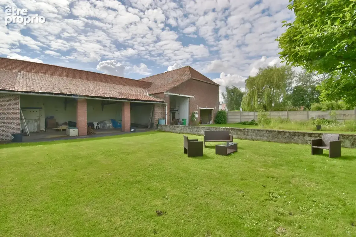 Maison de caractère – 205 m² habitables avec dependance et terrain - photo 10