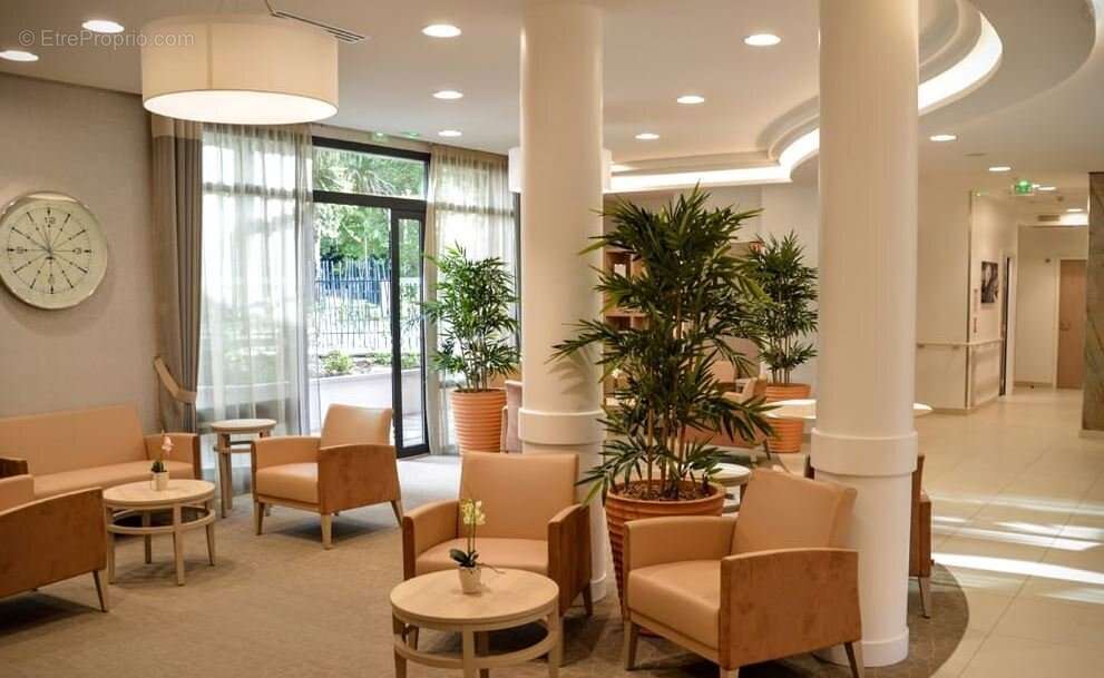 Appartement à LES LILAS