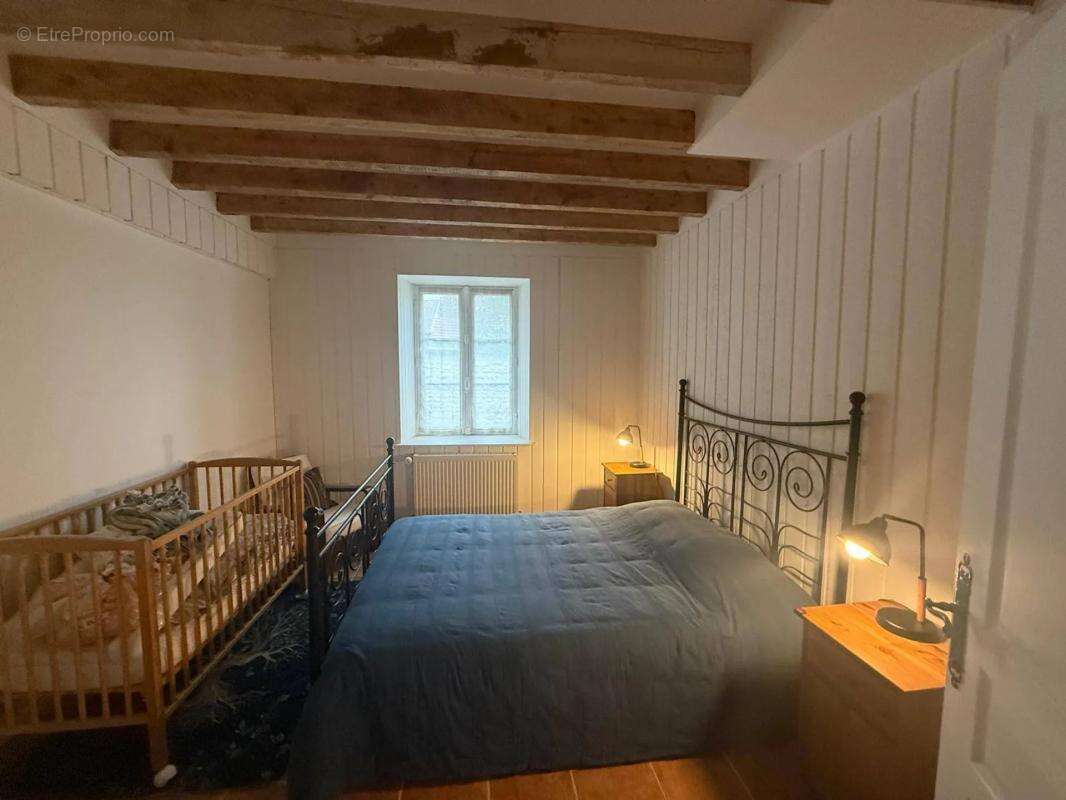 Maison à LIMETZ-VILLEZ