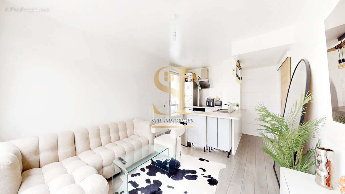 Appartement à MOISSY-CRAMAYEL