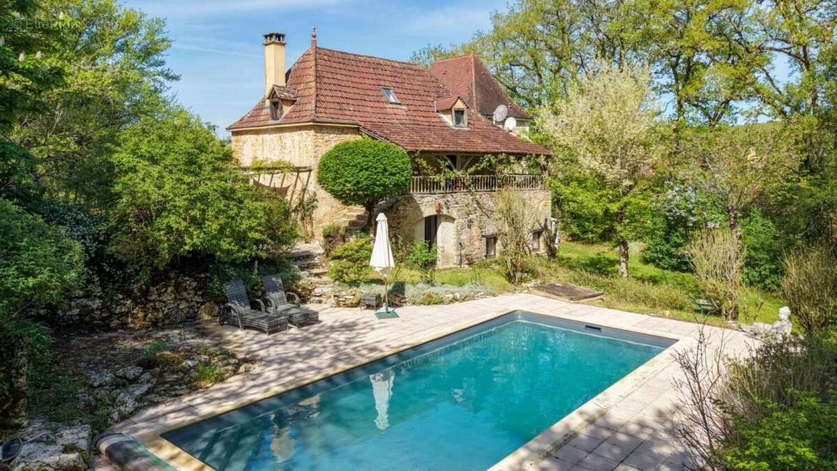 Maison à GOURDON