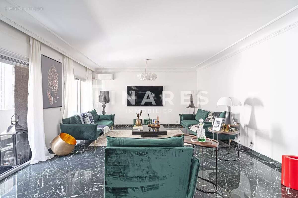 Appartement à MARSEILLE-8E