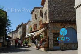 Appartement à CHATEAUNEUF-GRASSE