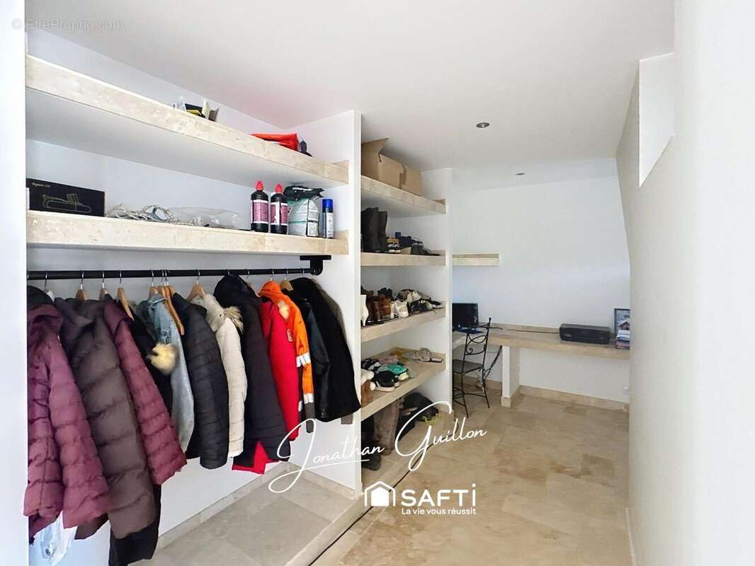 Photo 9 - Maison à CRECY-LA-CHAPELLE