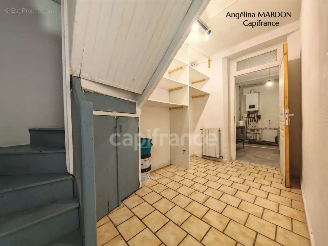 Maison de ville familiale T7 de 139 m² à Bolbec (5 à 6 chambres) avec cour et atelier - photo 7