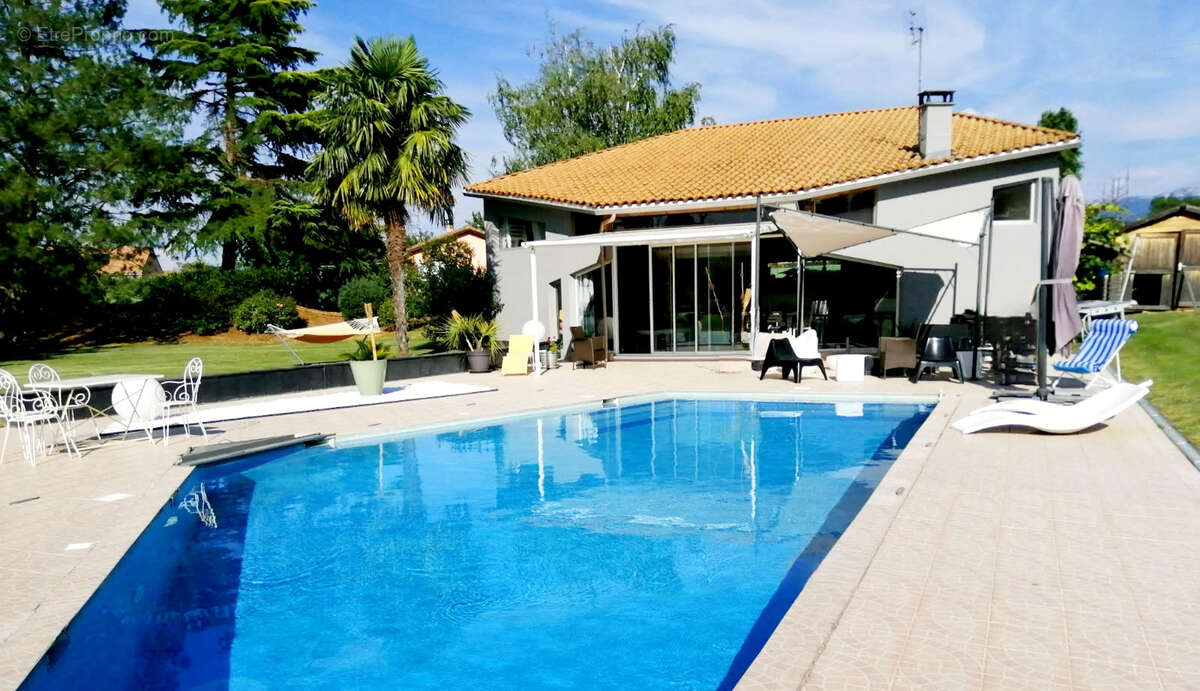 Maison à BOURG-DE-PEAGE
