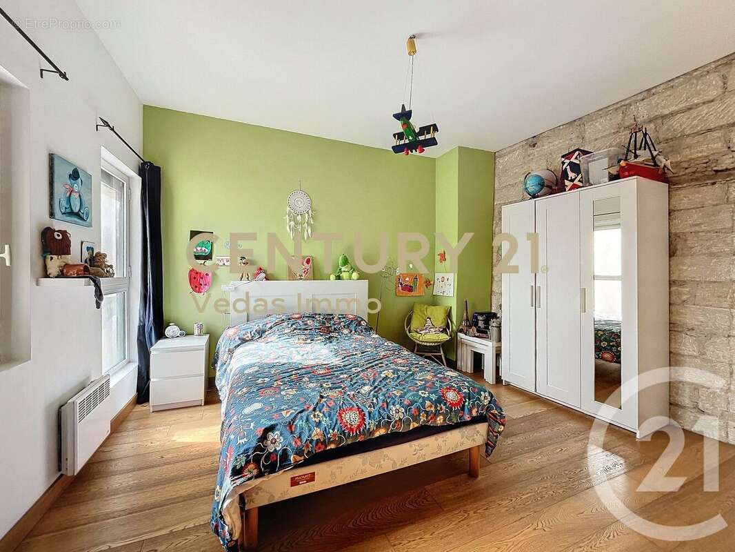 Maison à SAINT-JEAN-DE-VEDAS