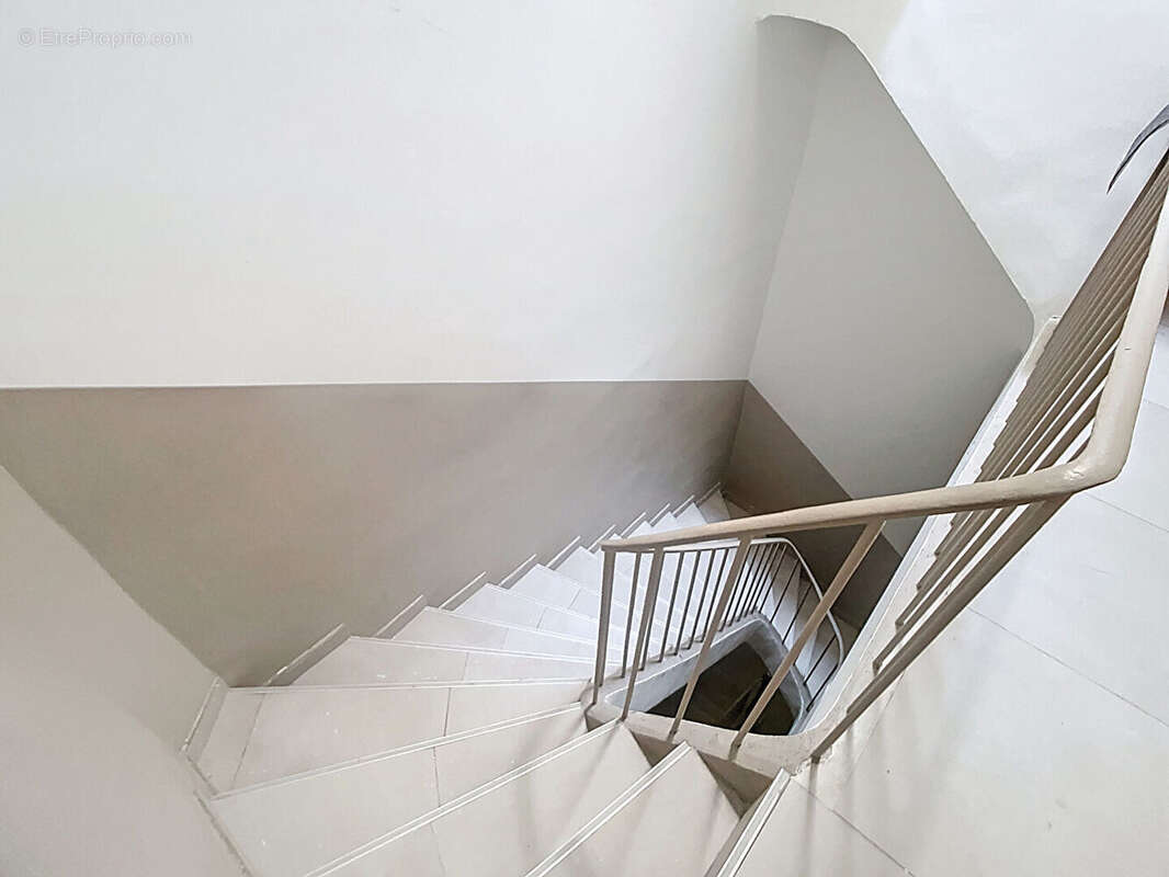 Appartement à ROQUEVAIRE