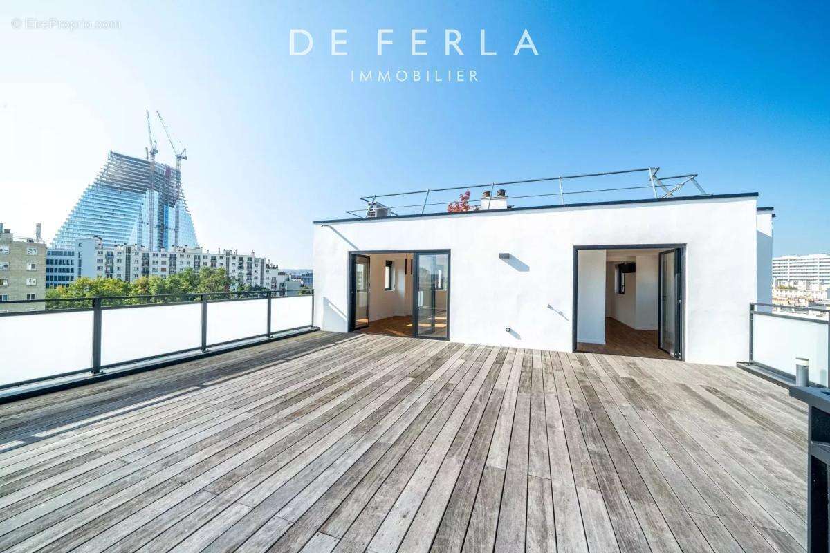 Appartement à PARIS-15E